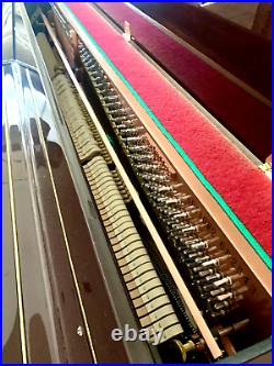 Ritmuller Upright Piano UP110R2
