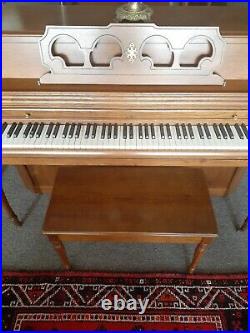 Rudolph Wurlitzer Walnut Spine Piano with Bench Excellent Made in Germany PICK-UP