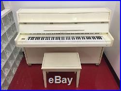 SAMICK Piano & Bench Vertical Musical Instrument Music Organ Keyboard Ivory Keys