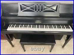 Samick Console Piano