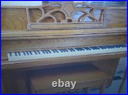 Samick Console Piano Beautiful Indonesian wood
