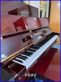 Samick Console Piano Js-42