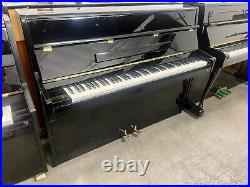Samick S-108S Upright Piano 43 Polished Ebony