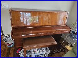 Samick Upright Piano Su108P