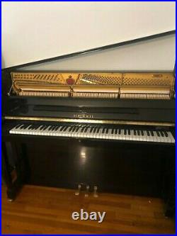 Schimmel C123 Piano Ebony High Glass Excellent Condition
