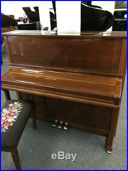 Schimmel Professional upright piano Model 128 50.5