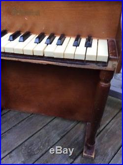 Schoenhut Childs Toy Piano Wood Upright Vintage 30 Keys