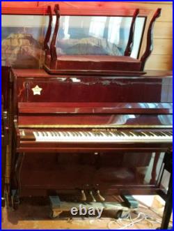 Schumann Piano. Free Delivery/pro Tuned/curve Legs 46 Cherrywood Pretty Schumann Piano. Free Delivery/pro Tuned/curve Legs 46 Cherrywood Pretty