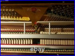 Schumann Piano. Free Delivery/pro Tuned/curve Legs 46 Cherrywood Pretty Schumann Piano. Free Delivery/pro Tuned/curve Legs 46 Cherrywood Pretty