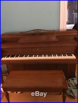 Steinway Console Piano, Original Factory Finish, Excellent Condition