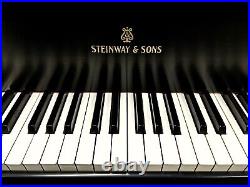 Steinway M Grand Piano 5'7 Satin Ebony