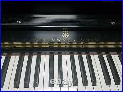 Steinway & Sons Professional Model 1098 upright piano 46 1/2 (118 cm) Ebonized