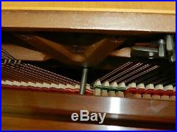 Steinway and Sons DD 306 Console Piano