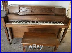 Story and Clark Piano 1970's GOOD CONDITION