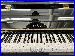 Tokai C-106 Upright Piano 43 Polished Ebony