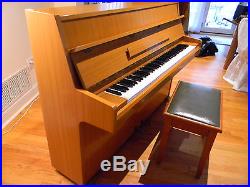 Upright Samick Piano