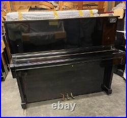 Upright piano Yamaha model U1 48'