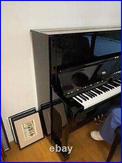 Upright piano Yamaha model U1, 48'', made in Japan, with artist's bench