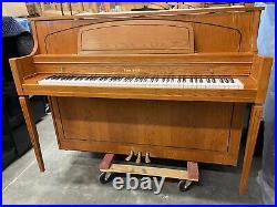 Upright piano brand Yamaha M450 TAO 44'' year 2005