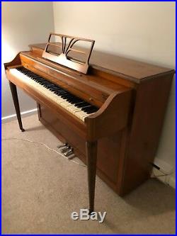 Used Lester Betsy Ross Spinet Piano without bench