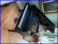 Used yamaha grand piano, well maintained in excellent condition