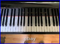 Used yamaha grand piano, well maintained in excellent condition