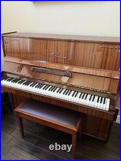 VINTAGE UPRIGHT BELARUS PIANO withBench