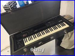 Vintage Unsoniq Piano