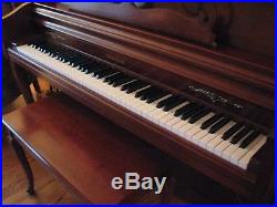 WURLITZER UPRIGHT PIANO model 2476 with Bench