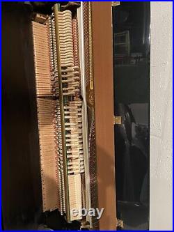 Weber W-40 Console Piano Polished Ebony