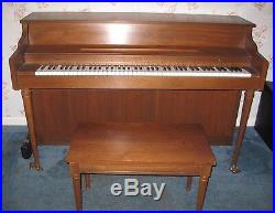 Whitney Kimball Console Upright Piano with matching Bench Serial No 04764 1983