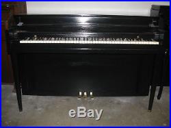 Winter & Co Spinet Piano