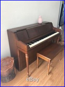 Wood Wurlitzer Electric self player piano. (model 1203)