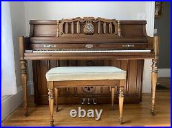 Wurlitzer Console Piano Model 2860 Serial No. 1609660