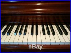 Wurlitzer Console Upright Piano 42 1/2 Satin Mahogany
