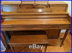 Wurlitzer upright piano in very good condition with bench local pickup