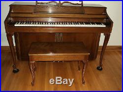 Wurlitzter Piano 3 Pedals & 88 Keys Queen Anne style Cherry finish USA INDIANA