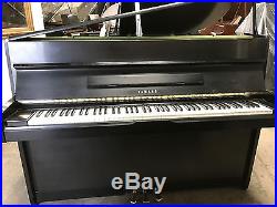 Yamaha M1ar Upright Piano (1984)