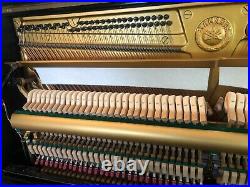 YAMAHA U1 Upright High gloss ebony piano 48 perfect condition