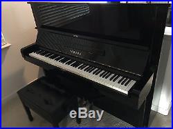 Yamaha U2 Upright Gloss Black Finish Piano