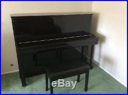 Yamaha B3 Upright Piano, 48, excellent condition, include stool