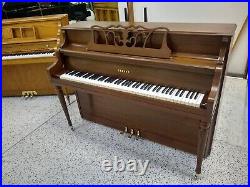 Yamaha Decorator Console Piano