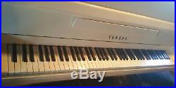 Yamaha Elegant Gloss White Console Piano withBench nonworking Disklavier included
