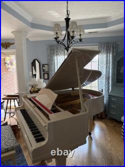 Yamaha G2 Grand Piano Ivory Yamaha G2 Grand Piano Ivory
