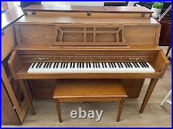 Yamaha M302 Upright Piano 42 Satin Oak
