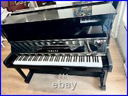 Yamaha MC10Bl Upright Piano 48 Polished Ebony