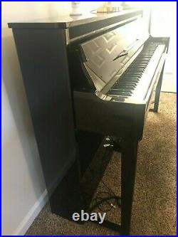 Yamaha NU1X Avantgrand Upright Piano