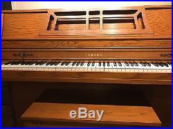 Yamaha Oak Console Upright Piano
