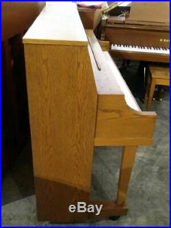 Yamaha P22 Upright Piano 45 Satin Oak