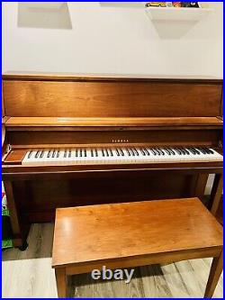 Yamaha P22 Walnut Piano Excellent Condition T212774